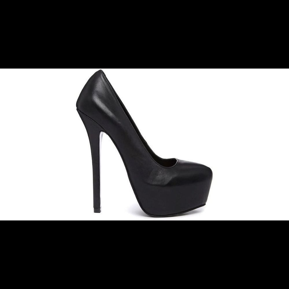 Steve Madden Pumps